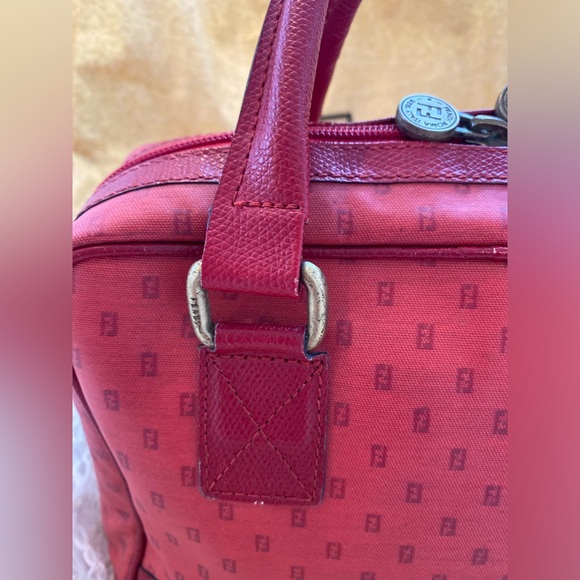 Fendi vintage red canvas bag - Picture 3 of 11